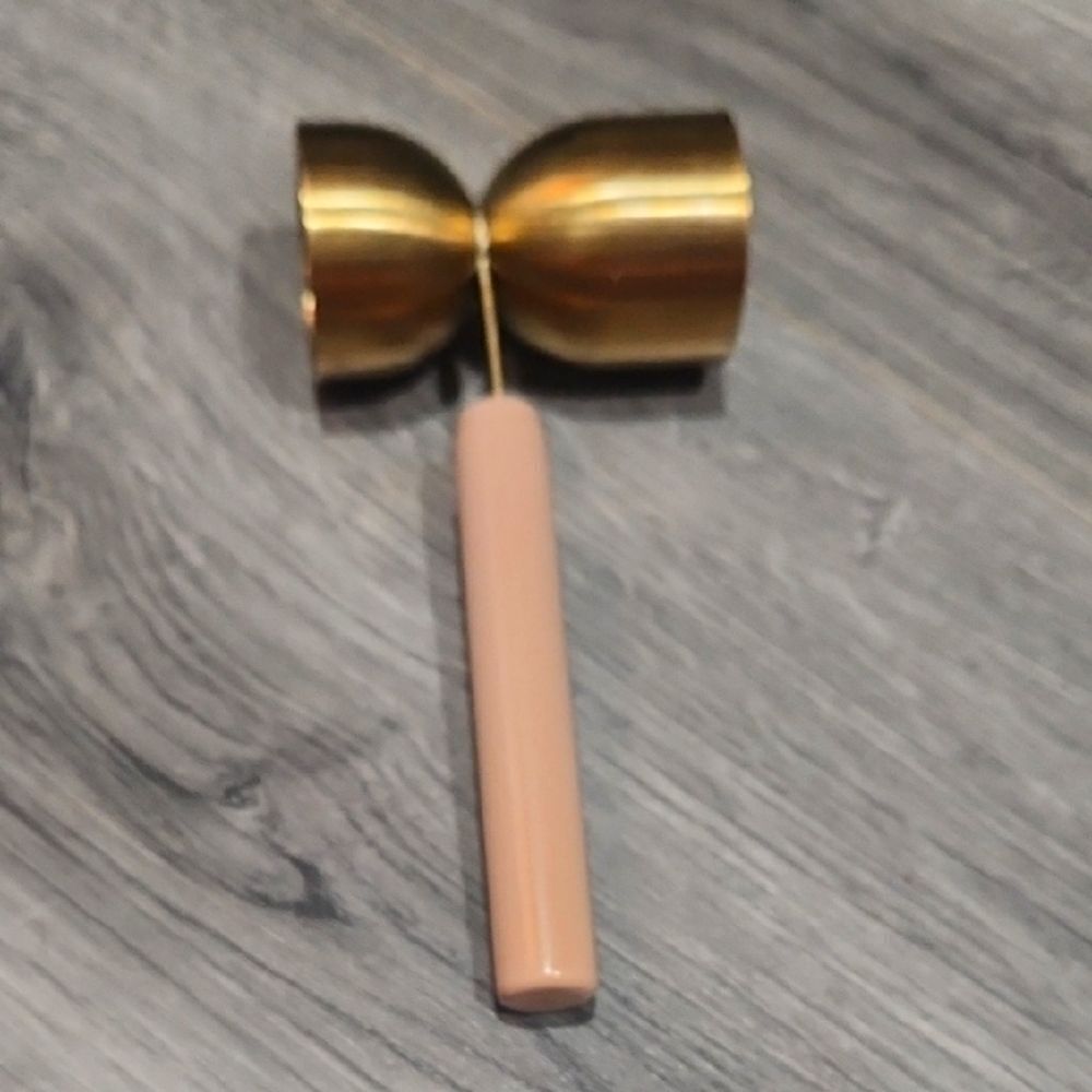 Gold & Nude Bar Shot Measure
